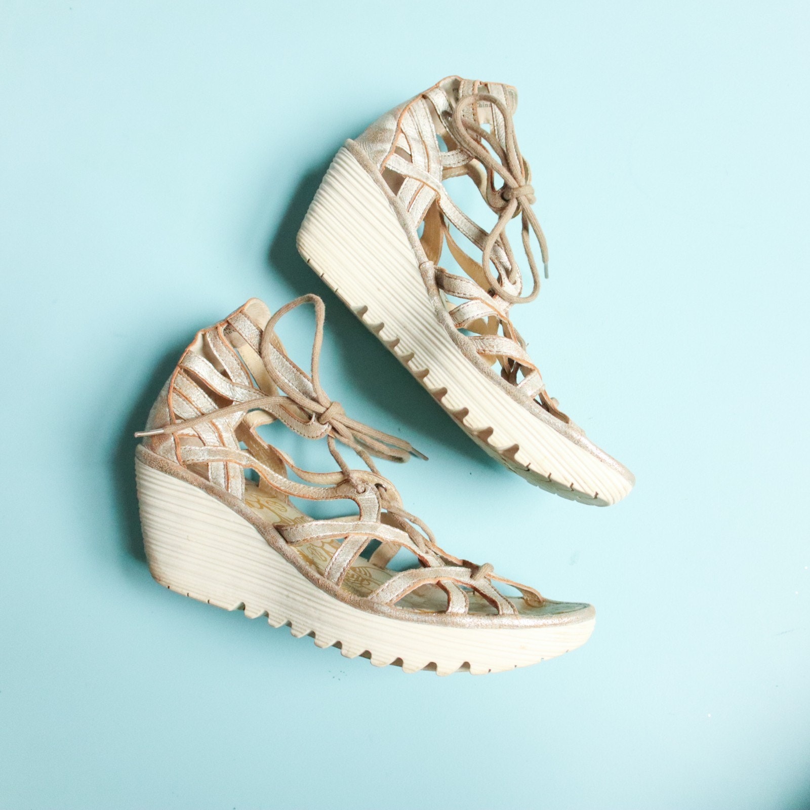 Fly London Criss Cross Strappy Gladiator Wedge Heels Lace Up Womens Eu 40 Silver